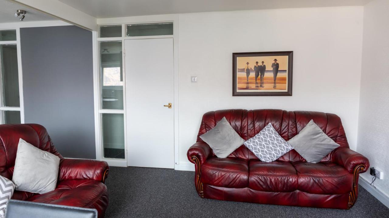 Loch & Hill View Apartment Fort William Exterior photo