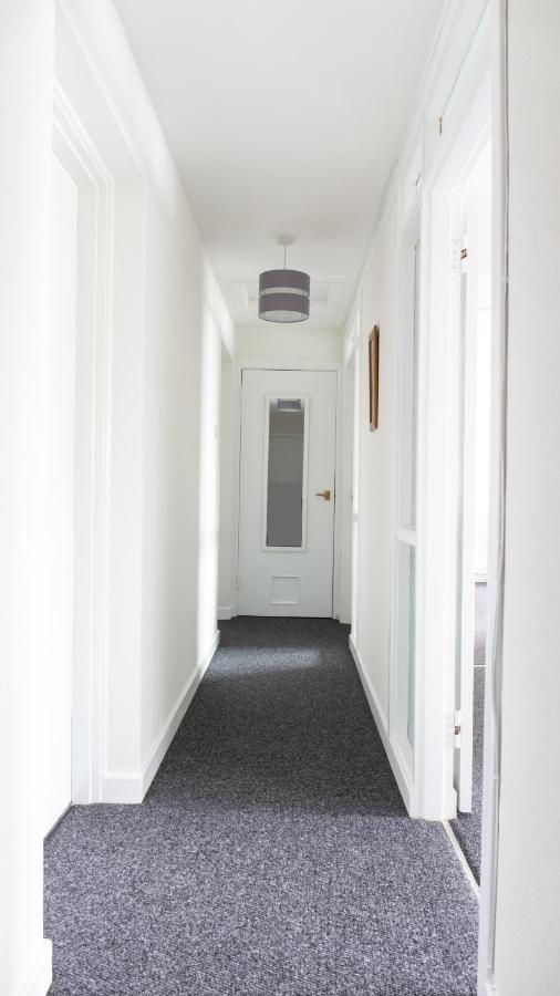 Loch & Hill View Apartment Fort William Exterior photo