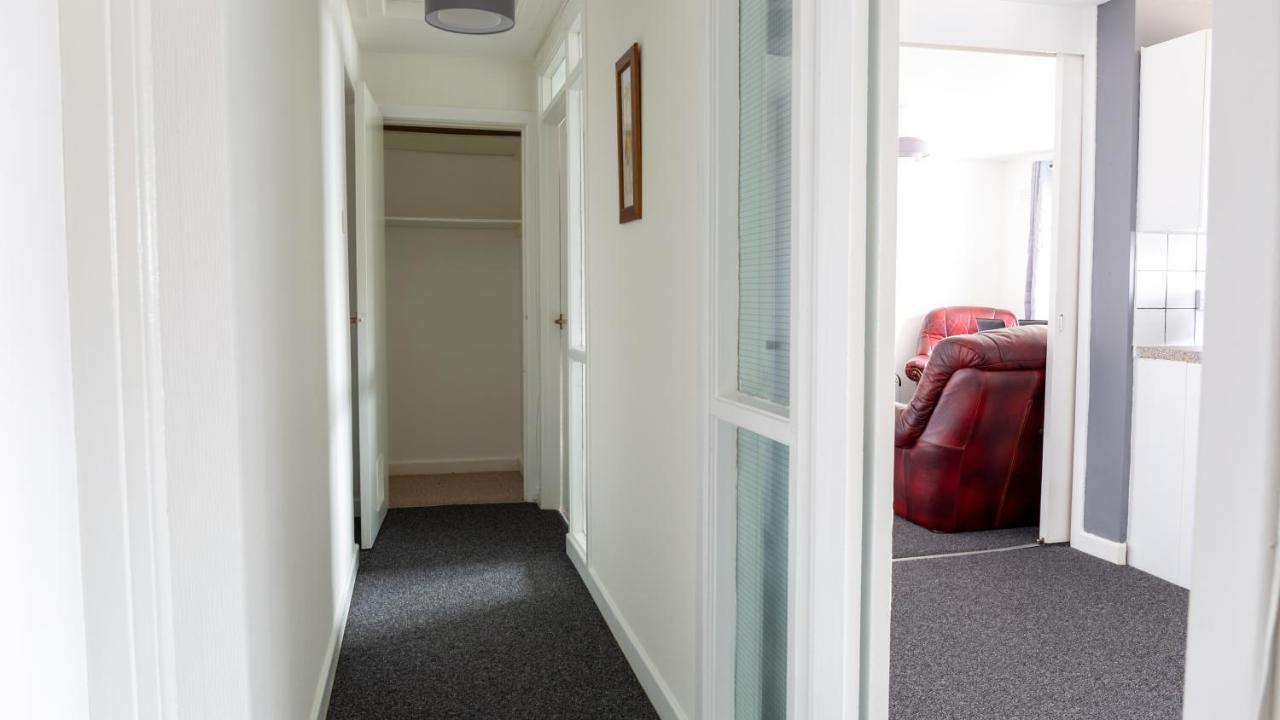 Loch & Hill View Apartment Fort William Exterior photo